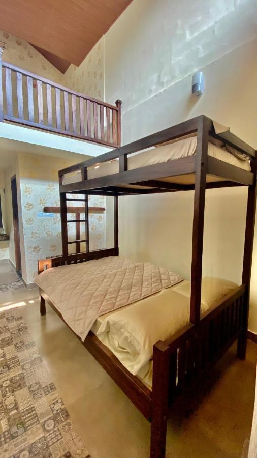 סאקלשפור Willostays Villa Tranquil De Susanj מראה חיצוני תמונה