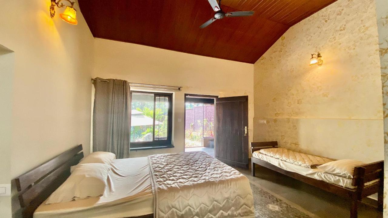 סאקלשפור Willostays Villa Tranquil De Susanj מראה חיצוני תמונה