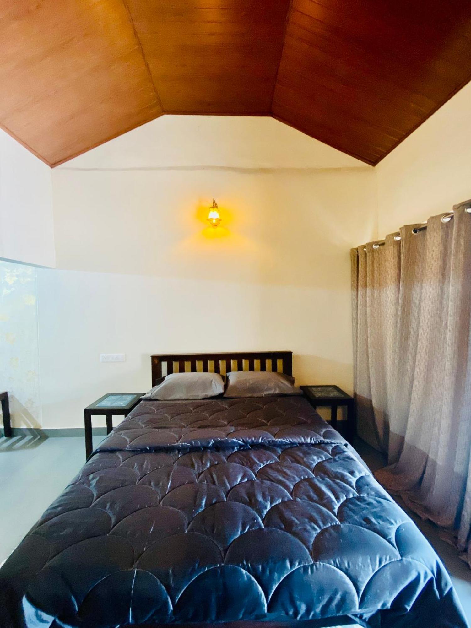 סאקלשפור Willostays Villa Tranquil De Susanj מראה חיצוני תמונה